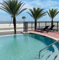  - Holiday Inn Express & Suites Gulfport