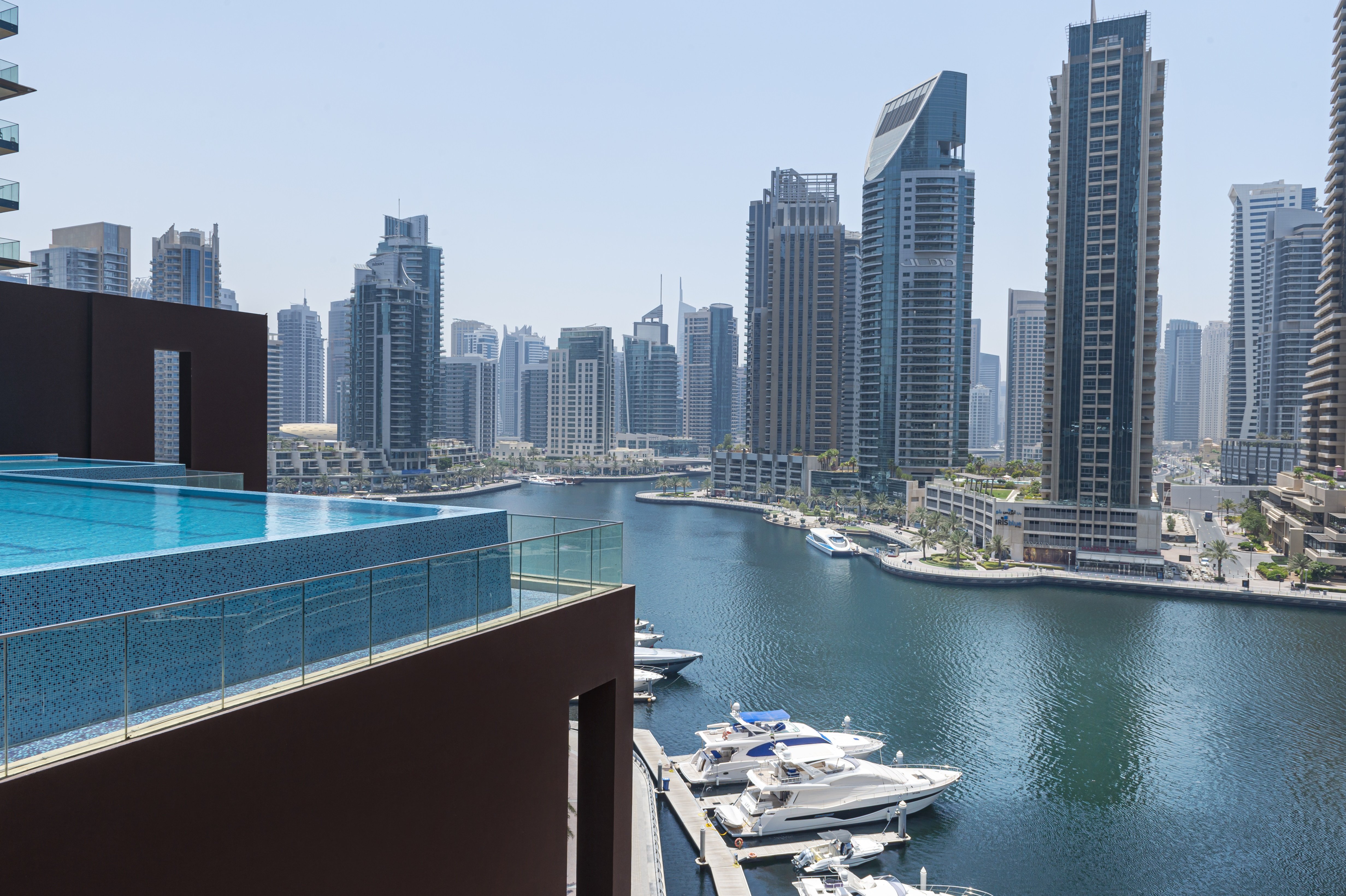 Jumeirah Living Marina Gate in Dubai