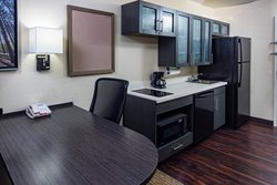  - Candlewood Suites Appleton - I-41, Exit 137