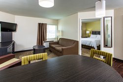  - Candlewood Suites Appleton - I-41, Exit 137