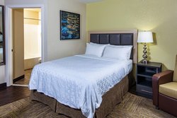  - Candlewood Suites Appleton - I-41, Exit 137
