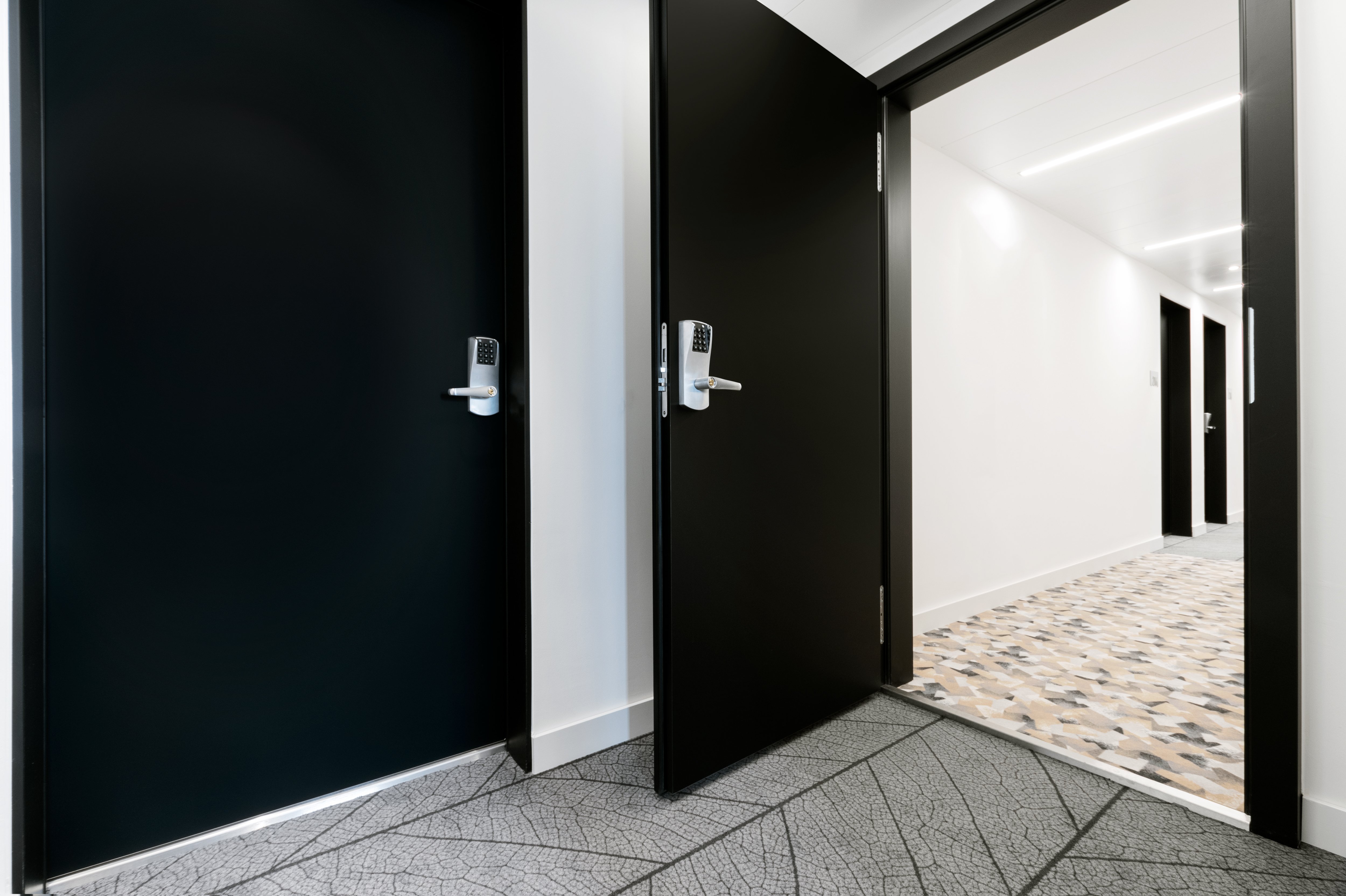 B&B HOTEL SAINT GALLEN-guestroom-GUEST ROOM.jpg