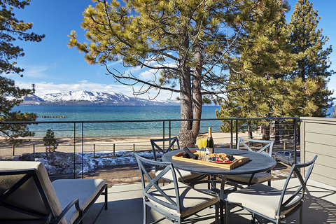 Landing Tahoe Premium Lakefront King