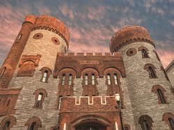  - MGM Hotel Springfield