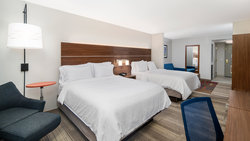  - Holiday Inn Express & Suites Dinuba
