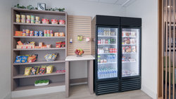  - Holiday Inn Express & Suites Dinuba