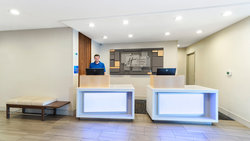  - Holiday Inn Express & Suites Dinuba