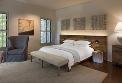  - Hotel Healdsburg