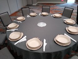  - Holiday Inn Northeast Kansas City - I-435, Exit 54