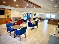  - Holiday Inn Express & Suites Fall River