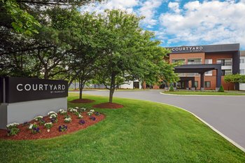 Courtyard by Marriott Boston/Raynham