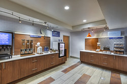  - Holiday Inn Express & Suites Broken Arrow