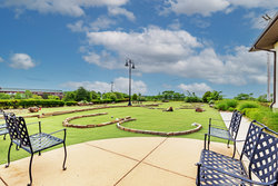  - Holiday Inn Express & Suites Broken Arrow