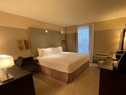  - Crowne Plaza Hotel West Loop Chicago - I-90 & I-94, Exit 51D