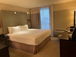  - Crowne Plaza Hotel West Loop Chicago - I-90 & I-94, Exit 51D