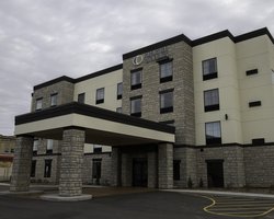  - Cobblestone Hotel & Suites Two Rivers