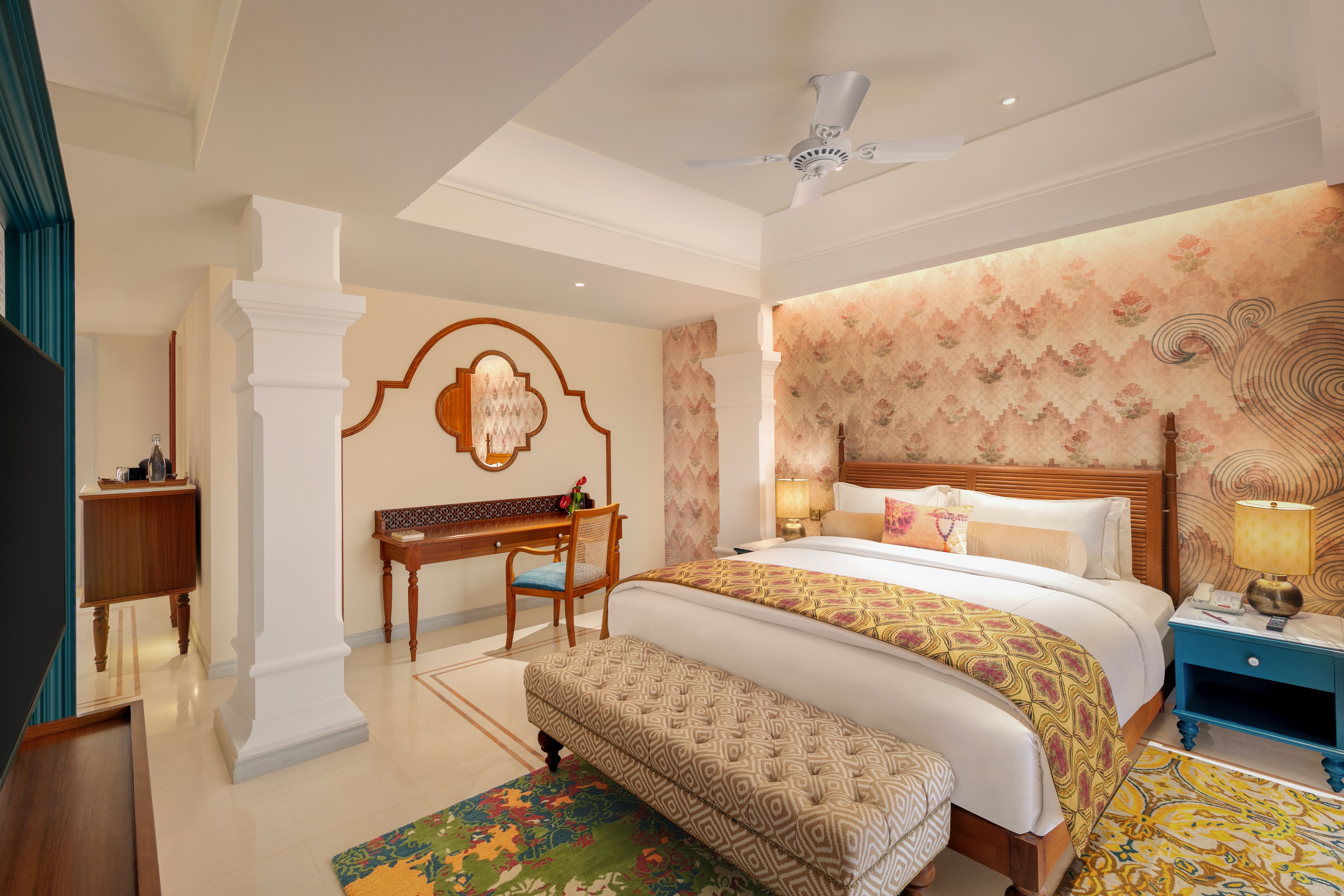 Pilibhit House Haridwar-guestroom-Suite.jpg