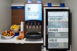  - Holiday Inn Express & Suites North Santa Rosa