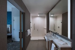  - SpringHill Suites by Marriott Downtown Waco - I-35, Exit 335B