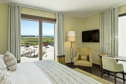 ROCCO FORTE VERDURA VILLAS - Photo 5