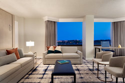  - Crowne Plaza Hotel Greenbelt - I-95 & I-495, Exit 23