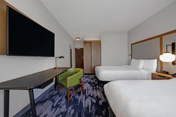  - Fairfield Inn & Suites by Marriott Brookfield