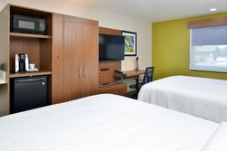  - Holiday Inn Express & Suites North Santa Rosa