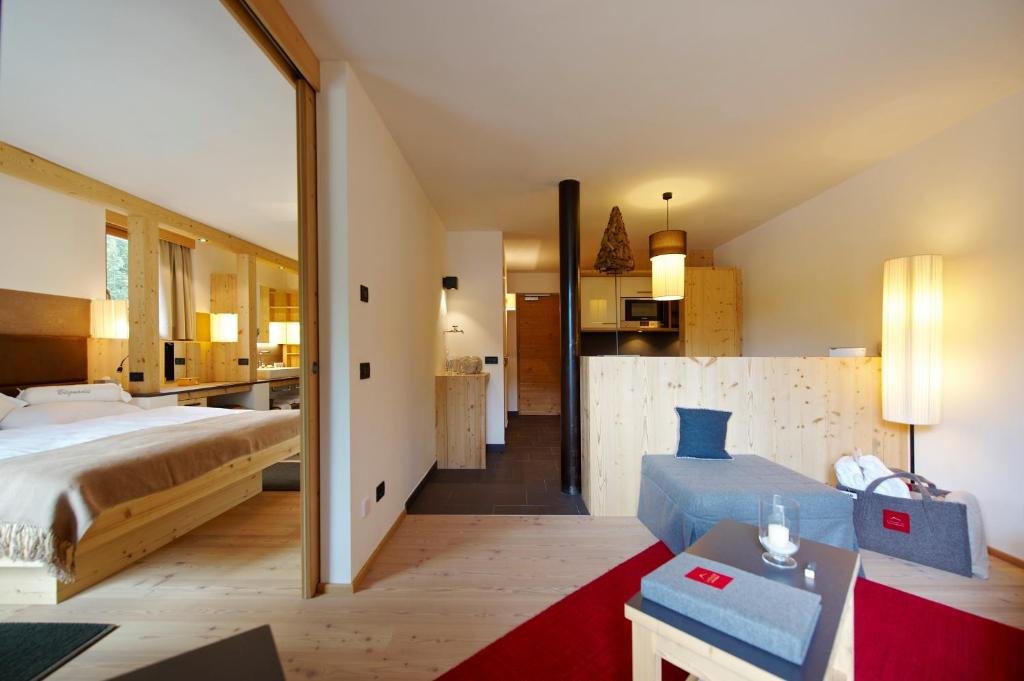 LAGACIO HOTEL MOUNTAIN RESIDENCE-guestroom-GUEST ROOM.jpg