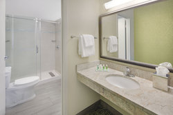  - Holiday Inn University Charlottesville