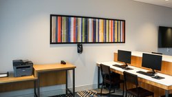  - Holiday Inn Express & Suites Buckley AFB Aurora - I-225, Exit 9