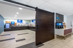  - Holiday Inn Express & Suites Wheat Ridge - I-70, Exit 267