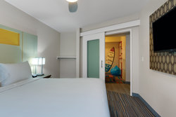  - Holiday Inn Resort Orlando Suites Waterpark - I-4, Exit 67