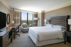  - Sheraton Four Seasons Hotel Greensboro - I-40, Exit 217