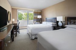  - Sheraton Four Seasons Hotel Greensboro - I-40, Exit 217