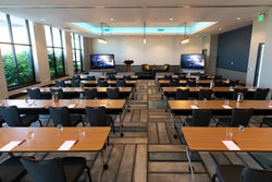  - Hotel Indigo Waterfront Place Everett