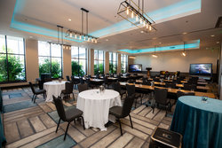  - Hotel Indigo Waterfront Place Everett