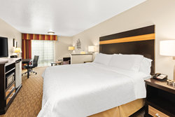  - Holiday Inn Express Gladstone