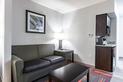  - Holiday Inn Express & Suites Ironton
