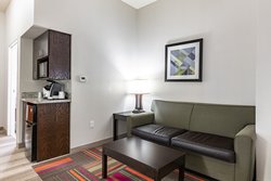  - Holiday Inn Express & Suites Ironton