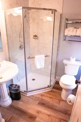  - Whitlock Inn Lenox