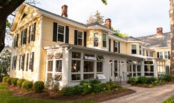  - Whitlock Inn Lenox