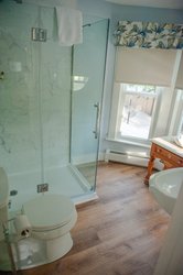  - Whitlock Inn Lenox