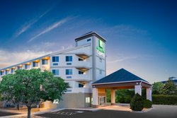  - Holiday Inn Express & Suites Airport Colorado Springs