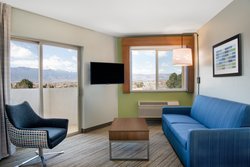  - Holiday Inn Express & Suites Airport Colorado Springs