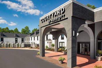 Courtyard by Marriott Winston-Salem/University