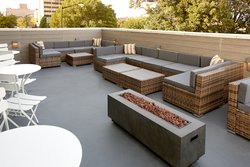  - Holiday Inn Downtown Louisville - I-65, Exit 136C