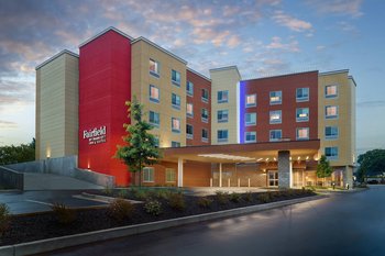 Fairfield Inn & Suites by Marriott