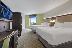  - Holiday Inn Express Bushwick Brooklyn New York