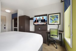  - Holiday Inn Express Bushwick Brooklyn New York