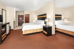  - Holiday Inn Express Gladstone